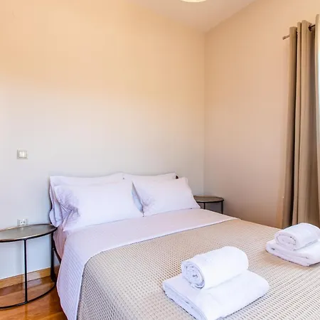 Gold Crest In Drapanias Beach, Nopigia Villa