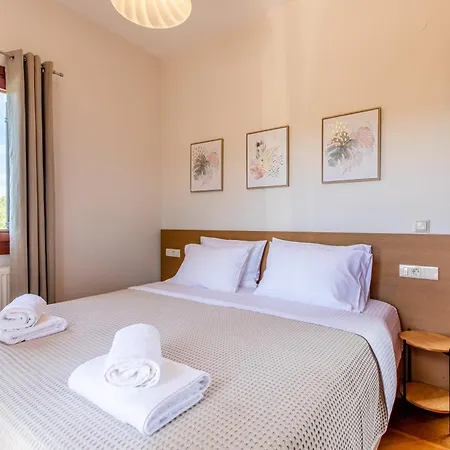 Villa Gold Crest In Drapanias Beach, Nopigia